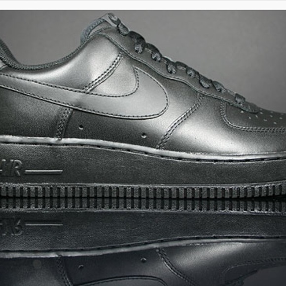 nike air force one 82 black